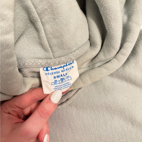 Champion x UO Reverse Weave Hoodie - Picture 2 of 2